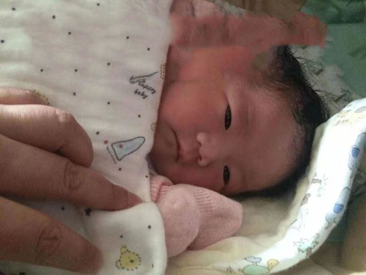 丈夫弱精、少精，孕成国际广州助孕三代试管助其圆生子梦